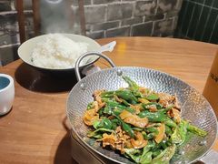 -钟掌勺忘不了地道湘菜(新天地假日广场店)