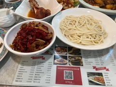 -汗腾格里·风味餐厅(新疆驻京办店)