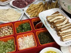 -清真·马坡烧烤涮牛肚·酸浆火锅(新区总店)
