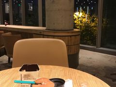 -星巴克臻选(湖滨道店)