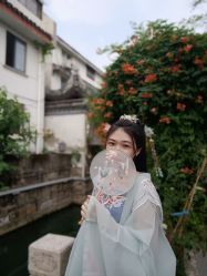 -一揽芳华汉服旗袍体验馆(拙政园店)