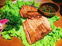卡拉山火塘烧肉-花马天堂云南餐厅 Lost Heaven(外滩店)
