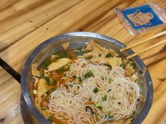 -柳州肥姨妈大骨螺蛳粉(曹路店)