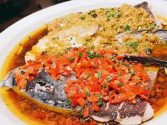-楚山晓·湖北菜(武汉光谷K11店)