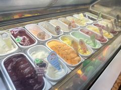 -MADO冰淇淋咖啡馆(淘金店)