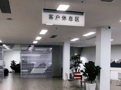 -深圳锦龙奥迪4S店(前海店)