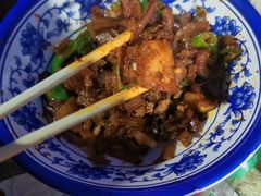 -红帽子炒饭(南关民族风味一条街店)