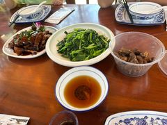-小小饭店·休闲农庄·安吉松树林里的农家菜