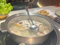 -喃喃椰·糟粕醋·椰子鸡火锅(七堡花园店)