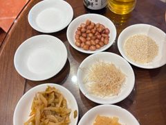 -龙悦湾酒家·八阵鱼生·渔人码头店
