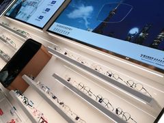 -荣视医眼镜(老车站店)