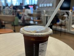 -星巴克(南京南站北夹层店)