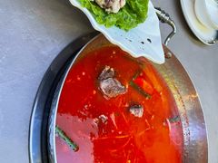 -伴山牛贵州黄牛肉火锅·苗疆非遗艺术餐厅(上海首店)