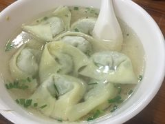 -潘国仙耳光馄饨(黄家阙路店)