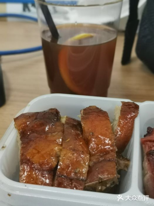 陈光记烧腊(长寿路店)黑椒烧鸭图片