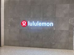 -lululemon(万象城店)