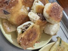 -丁红照水煎包胡辣汤