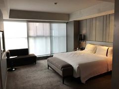 -榛悦隆堡成都酒店(春熙路太古里店)
