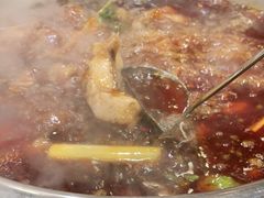 -肖肖酸萝卜鱼火锅(总店)