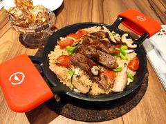 -必胜客(中大银泰店)
