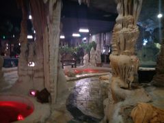 -泉城欧乐堡戏水湾艺术养生温泉