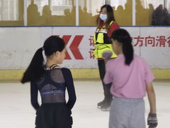 -冠军冰场CHAMPION RINK(百联又一城店)