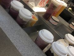 -喜茶(北京华贸购物中心店)