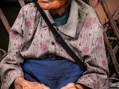 -高荡千年布依古寨旅游景区