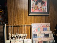 -钟书阁(珍园店)