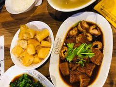 招牌肉骨茶-松發肉骨茶(牛车水店)