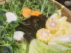 -尚尚仙·酸汤猪手·猪肚鸡火锅(华联万柳购物中心店)