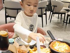 -必胜客(安盛金马店)