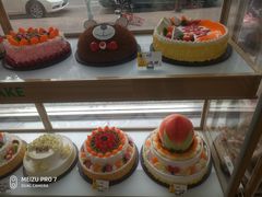 -爱德顺糕点食屋(利民道店)