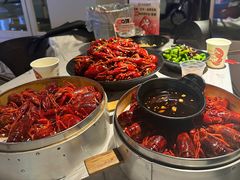 -巴厘龙虾·榜首油焖大虾(音乐学院·沿江酒馆店)