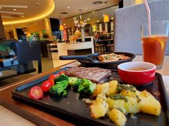 牛排-必胜客(WOW中心城店)
