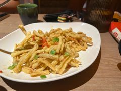 -耶里夏丽·新疆菜·28年喀什老馆(田林东路店)