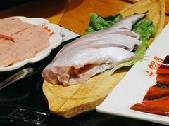 -锅首鲜品火锅(鸳鸯店)