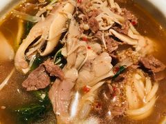 -萨拉伯尔(燕莎友谊商城店)