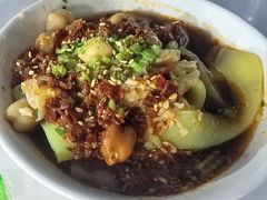 -烤肉小伙烤肉店