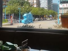 -MARU玛露音乐餐厅(大学路店)