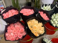 -亭亭鲜花店(中山北路店)