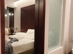 -上海龙之梦万丽酒店