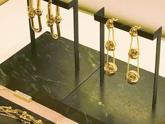 -Tiffany & Co.蒂芙尼
(广州太古汇店)