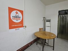 -小李子油焖大虾向阳总店