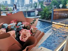 -MONICH牛排融合餐厅(和义大道购物中心店)