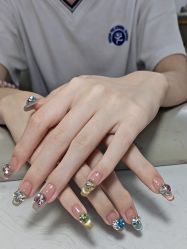 -瞧·享轻奢美甲美睫