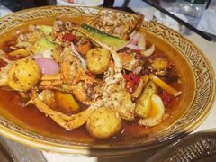 -休记光头香辣蟹干锅店(衣冠庙店)