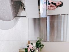 -Tiffany & Co.蒂芙尼
(杭州大厦店)