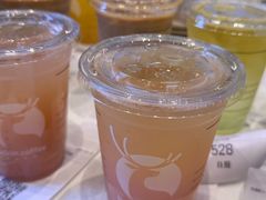 -瑞幸咖啡(凯德虹口龙之梦店)