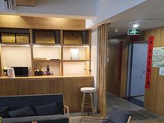 -闲隅江景艺术酒店(解放碑洪崖洞总店)